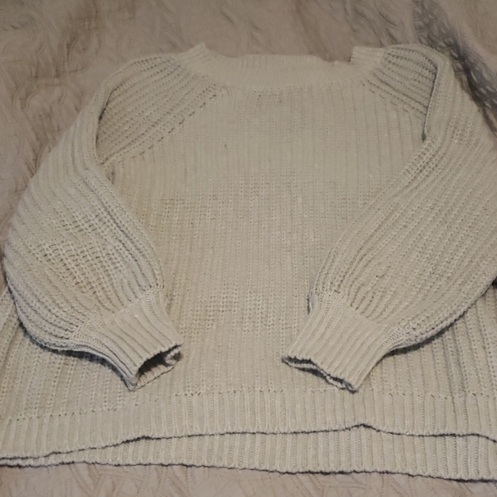Aerie sweater